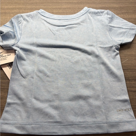 Toddler Boy 2T Nike Dri-Fit Shirt & Short 2 Piece Set Swoosh Blue - Picture 3 of 6